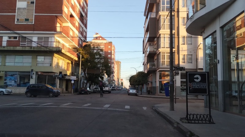 El lunes amaneci sin nubes en el cielo olavarriense